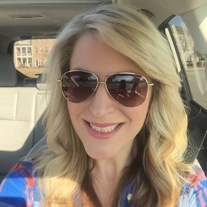 Meet your Posher, Jana